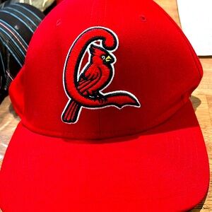 Nike Saint Louis Cardinals baseball cap.